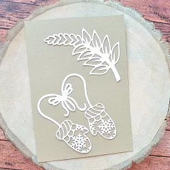 Набор вырубок "Варежки с листиком" Набор вырубок "Варежки с листиком"