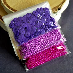 Набор пайеток с бисером "Ежевичная прелесть" (Фабрика Декору) Набор пайеток с бисером "Ежевичная прелесть" (Фабрика Декору)