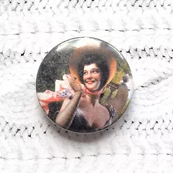 Фишка "Красота прошлого. Дама в шляпке" (Scrapmania) Фишка "Красота прошлого. Дама в шляпке" (Scrapmania)