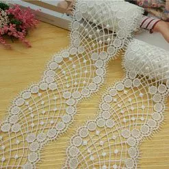 Кружево "Сетка с бусинками", ширина 6,5 см, длина 1 м Кружево "Сетка с бусинками", ширина 6,5 см, длина 1 м