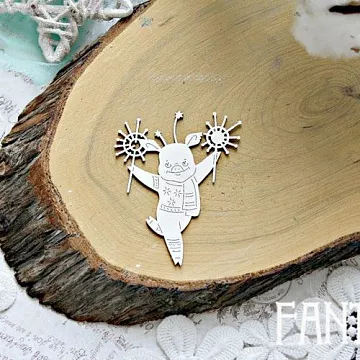 Украшение из чипборда "Свинка с гирляндами 656" (Fantasy)